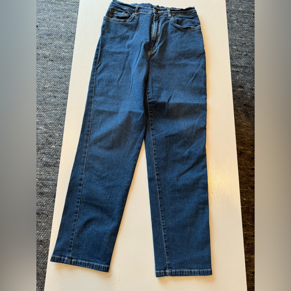 WAIST16 inches rise 11 inches insane 27 inches traditional country collection